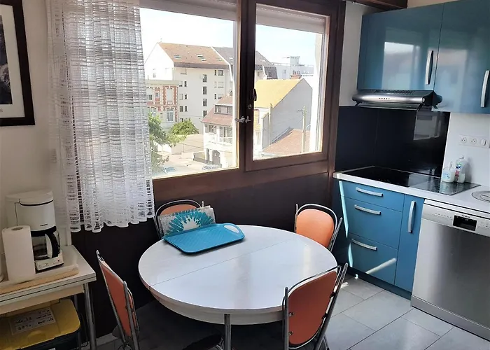 Lejlighed Sunny Days - App 60 M2 Avec Balcon, 4 Pers, 3e Etage, Au Calme Et Ensoleille