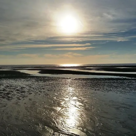 Apartamento Sunny Days - App 60 M2 Avec Balcon, 4 Pers, 3e étage, Au Calme Et Ensoleillé